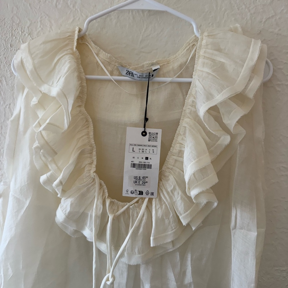 Zara Off-White Ruffled Top